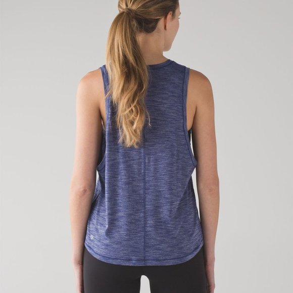BNWT Lululemon Cardio Squad Tank II * Heathered Hero Blue * size 8 - Picture 2 of 8